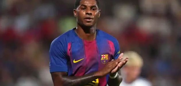 رسميًا: برشلونة يعلن عن قائمة فريقه لمواجهة ريال مدريد في الدوري الإسباني