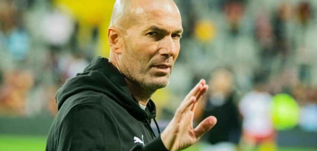 زين الدين زيدان.. الخيار الأنسب لتدريب فريق ليفربول